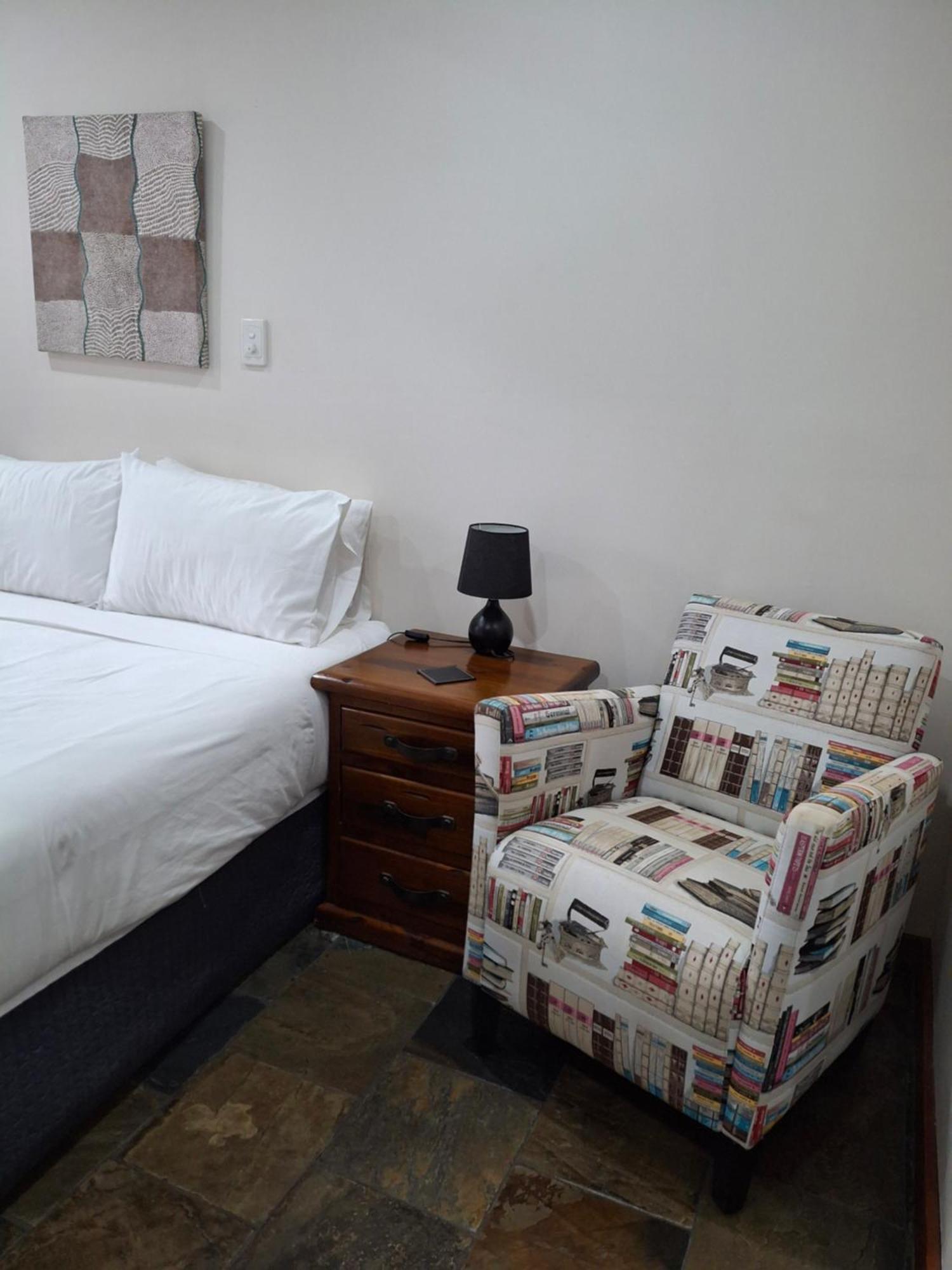 Wilmots On Dixon Bed & Breakfast Alice Springs Bagian luar foto